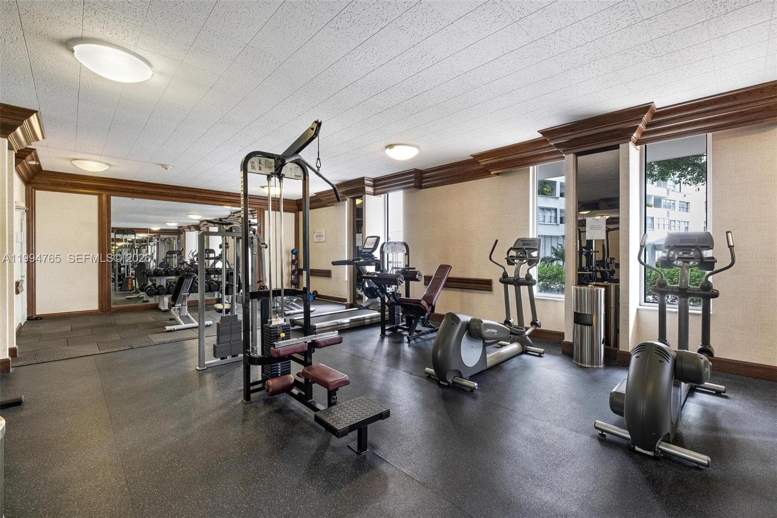 5 Island Ave, Miami Beach FL 33139 — 39