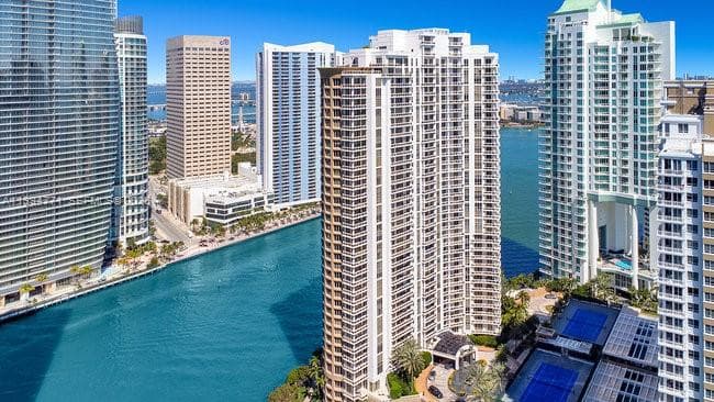 901 Brickell Key Blvd # 3102, Miami FL 33131 — 27