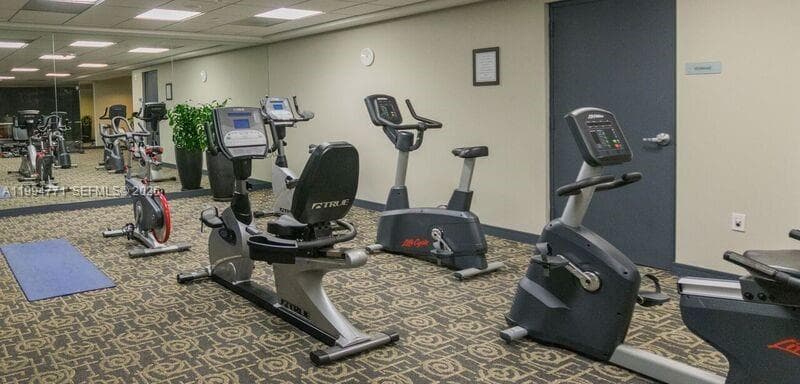 901 Brickell Key Blvd # 3102, Miami FL 33131 — 47