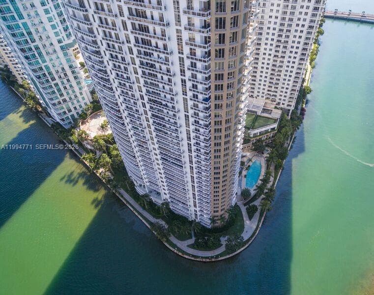 901 Brickell Key Blvd # 3102, Miami FL 33131 — 30