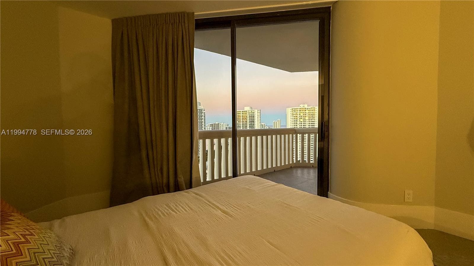 2000 Island Blvd # 2404, Aventura FL 33160 — 23