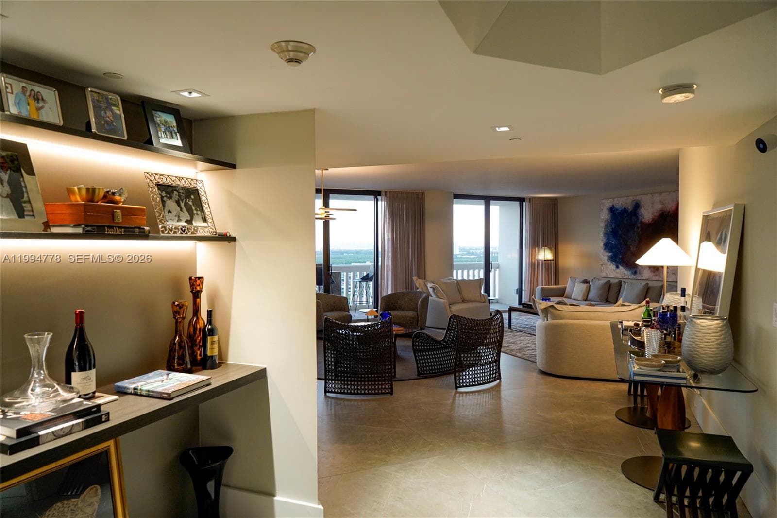 2000 Island Blvd # 2404, Aventura FL 33160 — 33