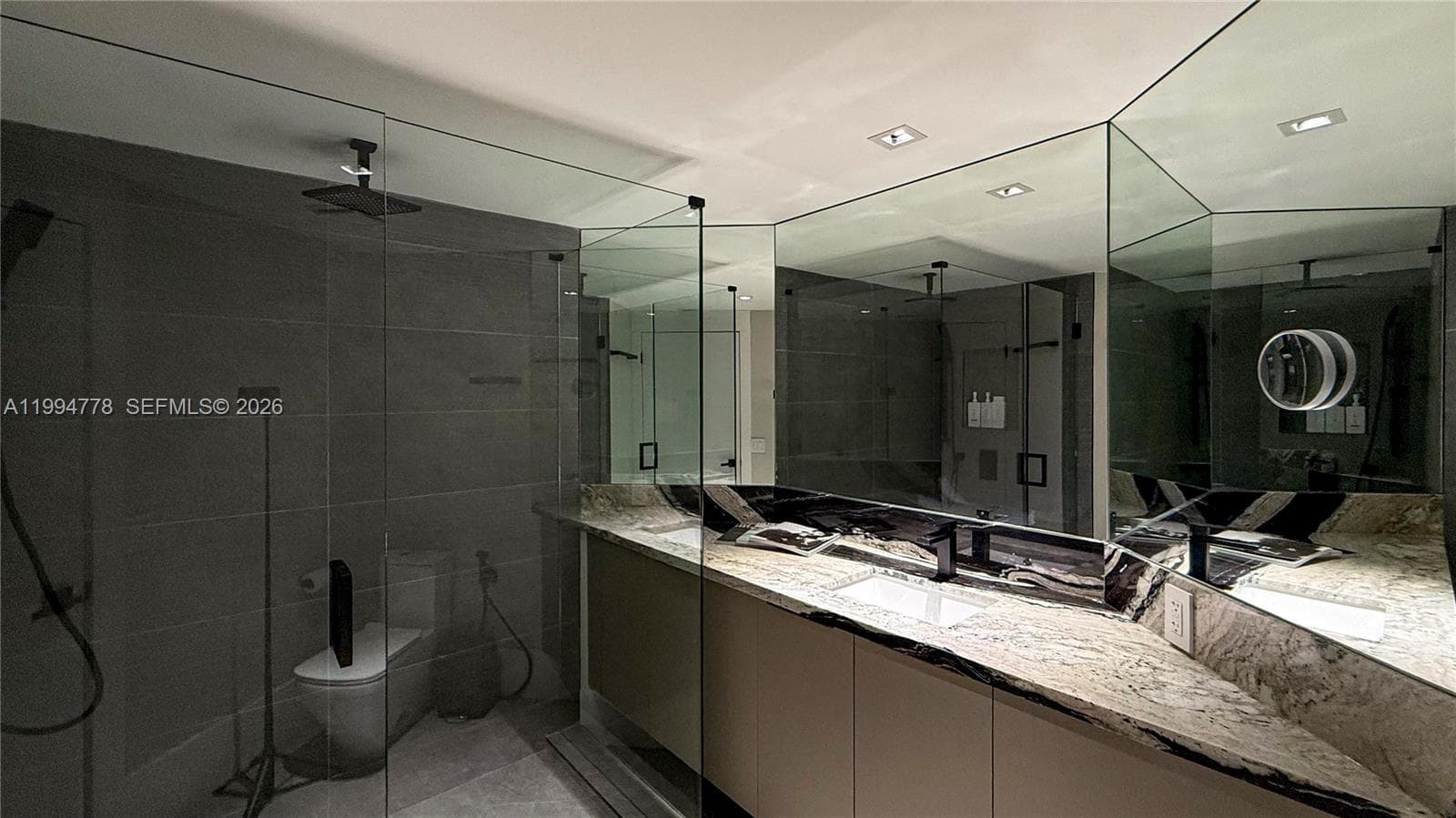 2000 Island Blvd # 2404, Aventura FL 33160 — 29
