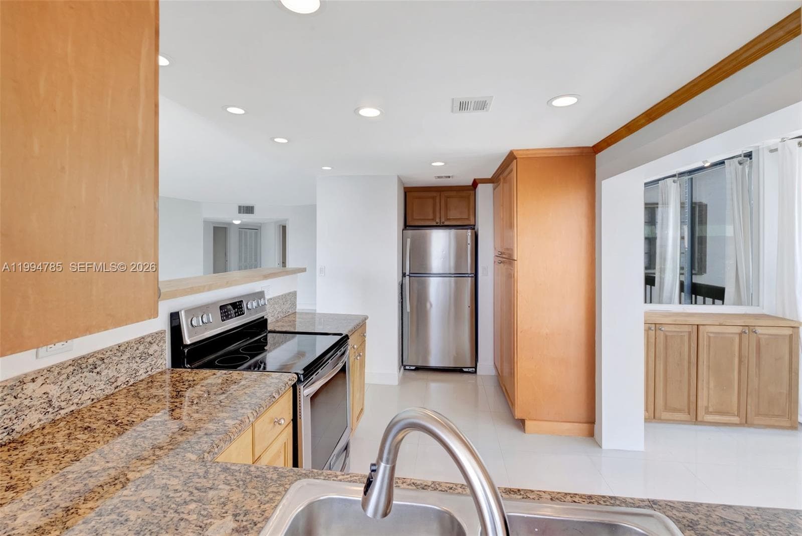 2333 Brickell Ave # 305, Miami FL 33129 — 12