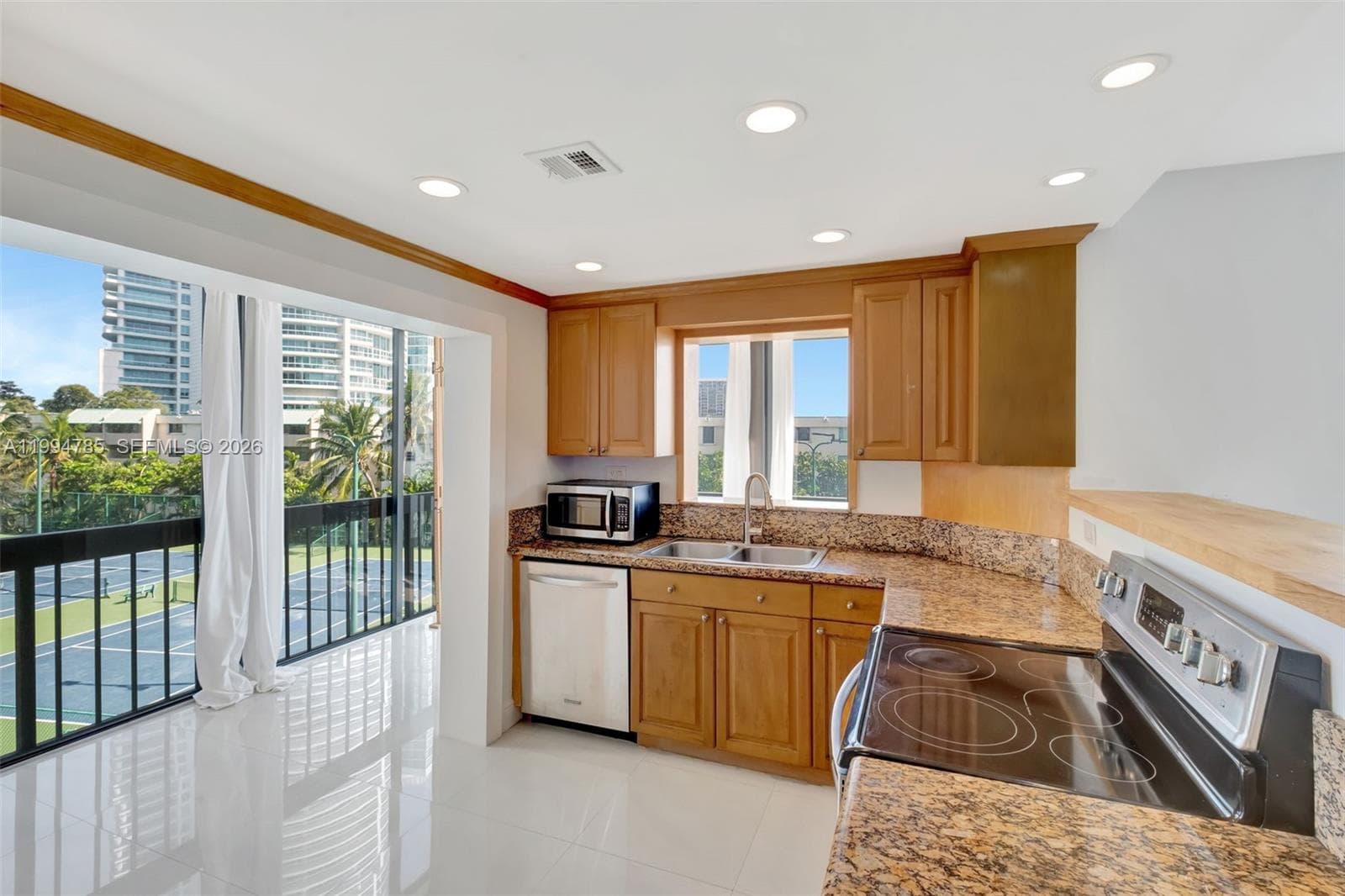 2333 Brickell Ave # 305, Miami FL 33129 — 10