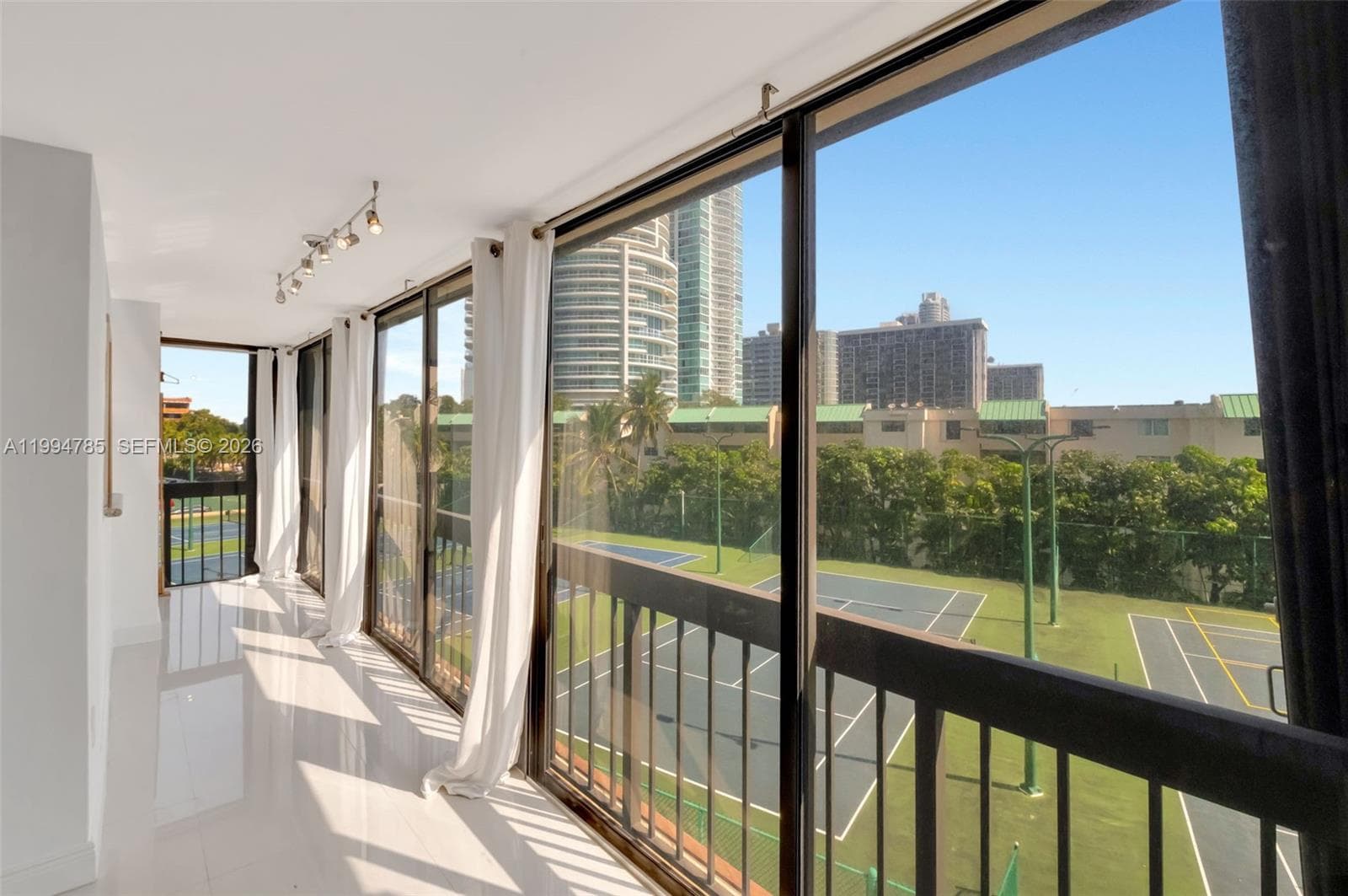 2333 Brickell Ave # 305, Miami FL 33129 — 14