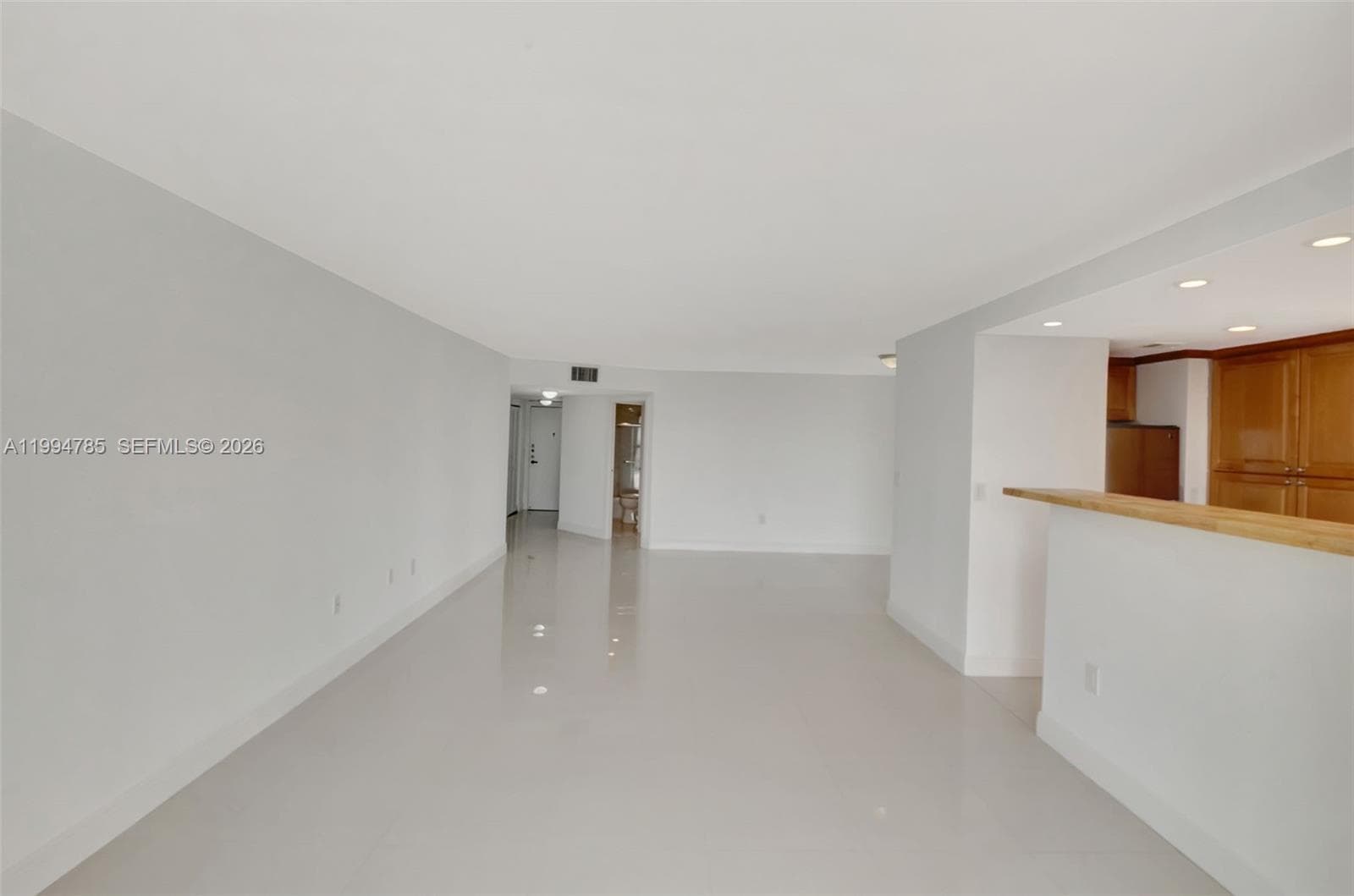 2333 Brickell Ave # 305, Miami FL 33129 — 8