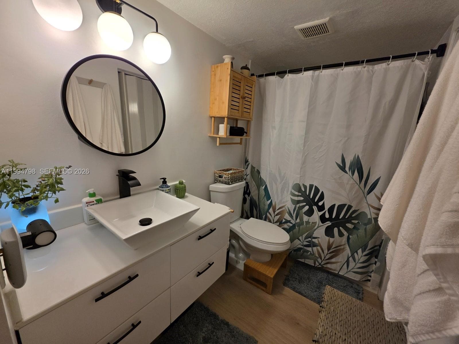 9360 Fontainebleau Blvd # 503, Miami FL 33172 — 10