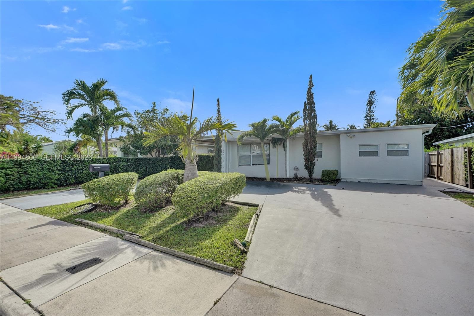 7544 Adventure Ave, North Bay Village FL 33141 — 47