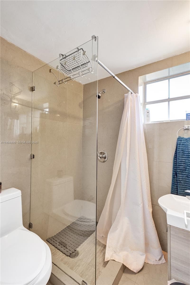 7544 Adventure Ave, North Bay Village FL 33141 — 28
