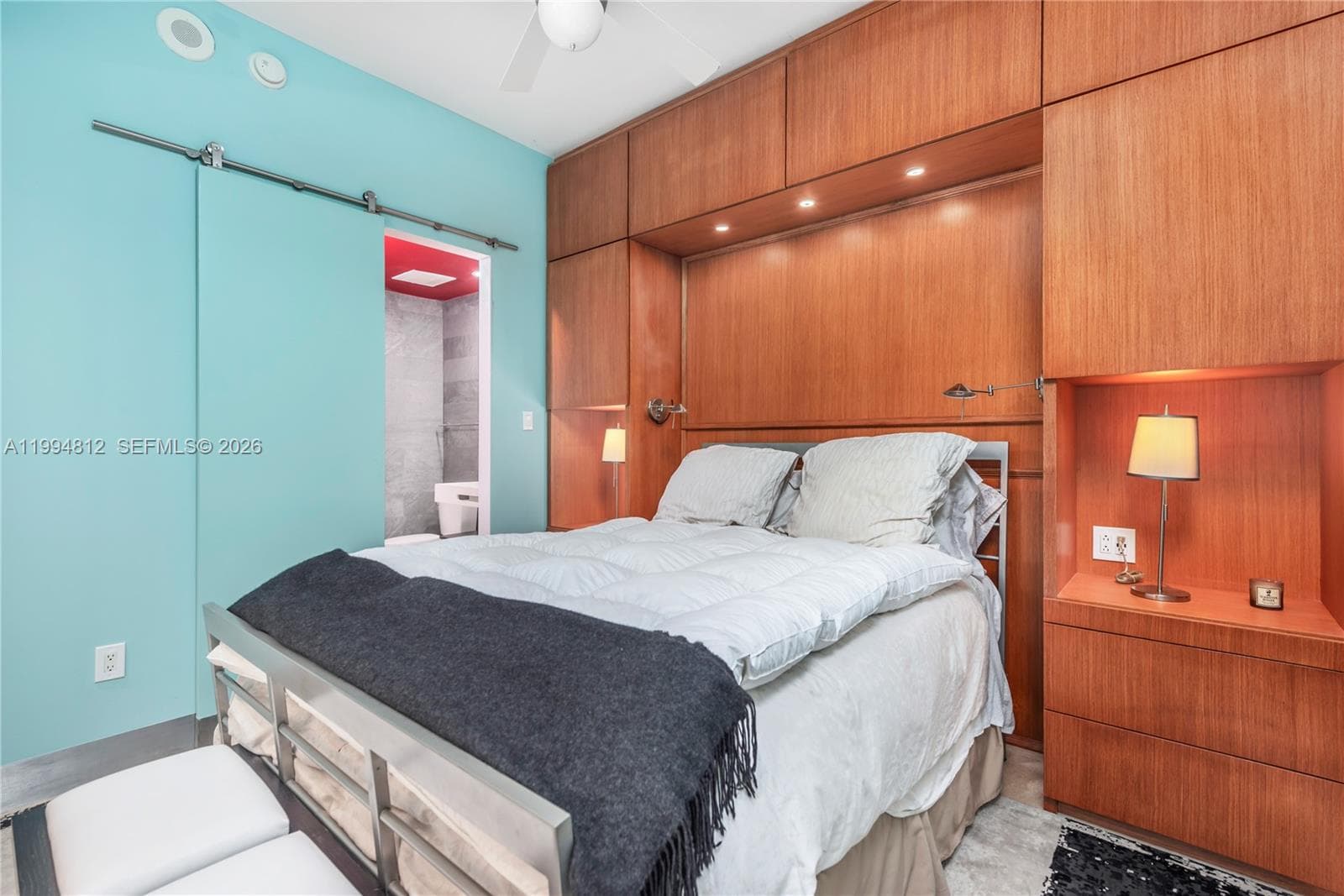 100 S Pointe Dr # 610, Miami Beach FL 33139 — 27