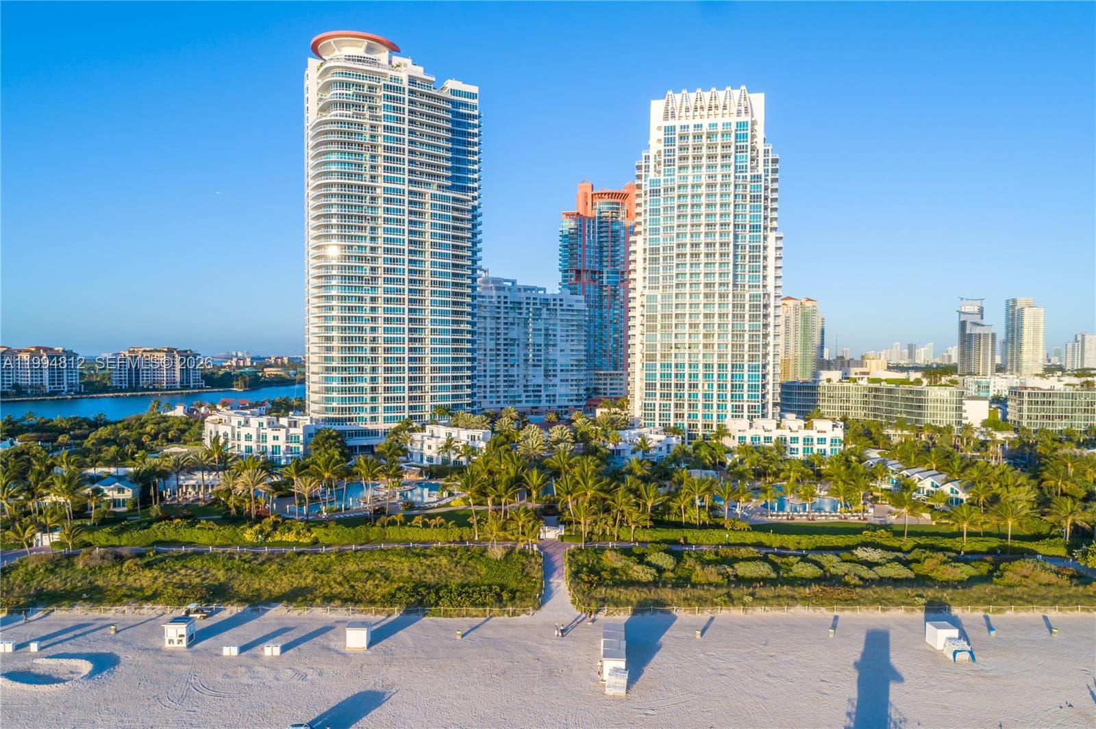100 S Pointe Dr # 610, Miami Beach FL 33139 — 29