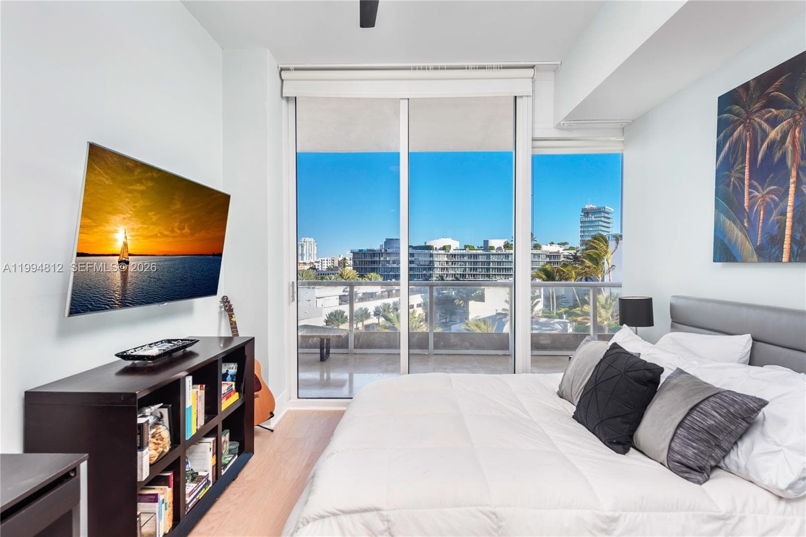 100 S Pointe Dr # 610, Miami Beach FL 33139 — 25