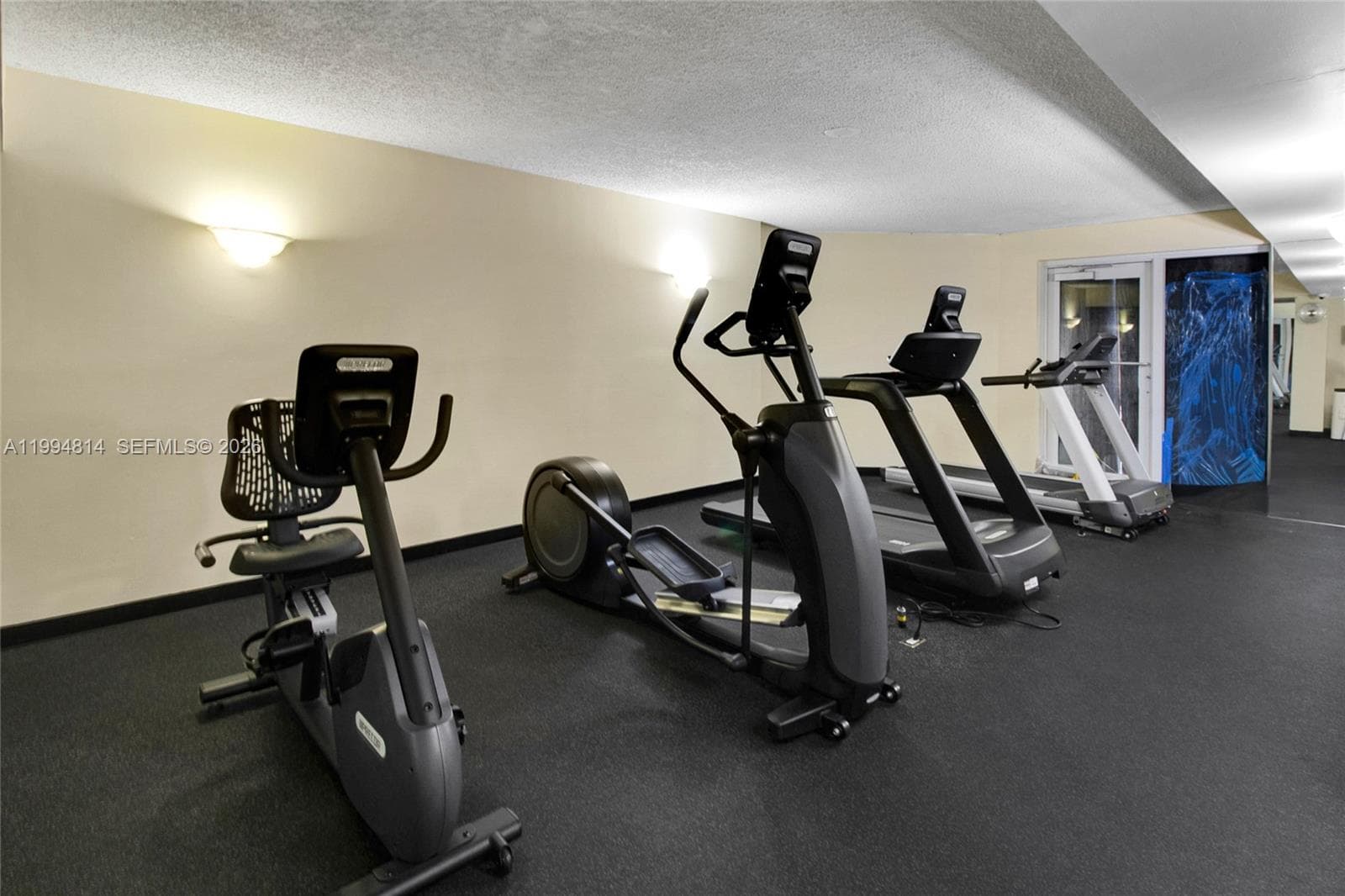 6767 Collins Ave # 504, Miami Beach FL 33141 — 6