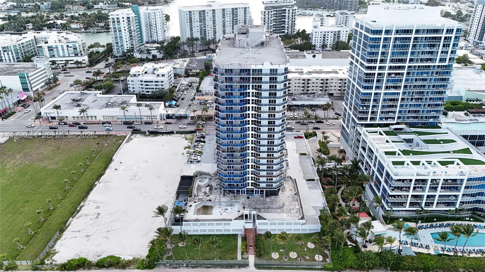 6767 Collins Ave # 504, Miami Beach FL 33141 — 18