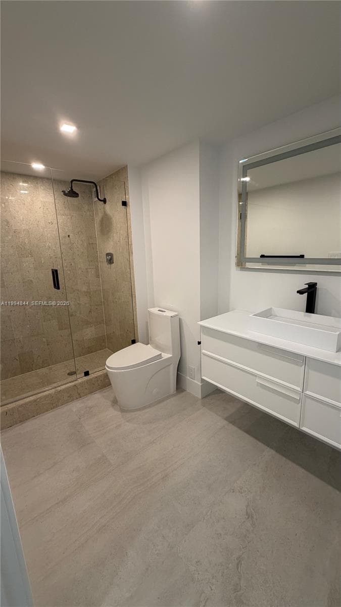 1800 NE 114th St # 605, North Miami FL 33181 — 17