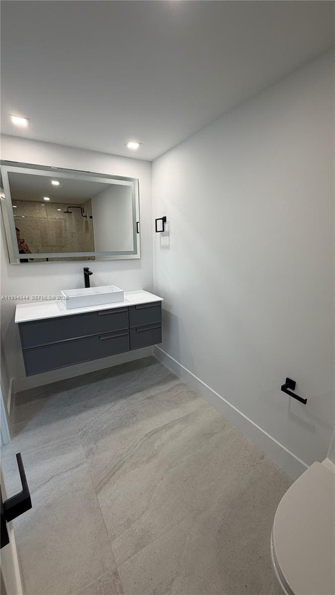 1800 NE 114th St # 605, North Miami FL 33181 — 19