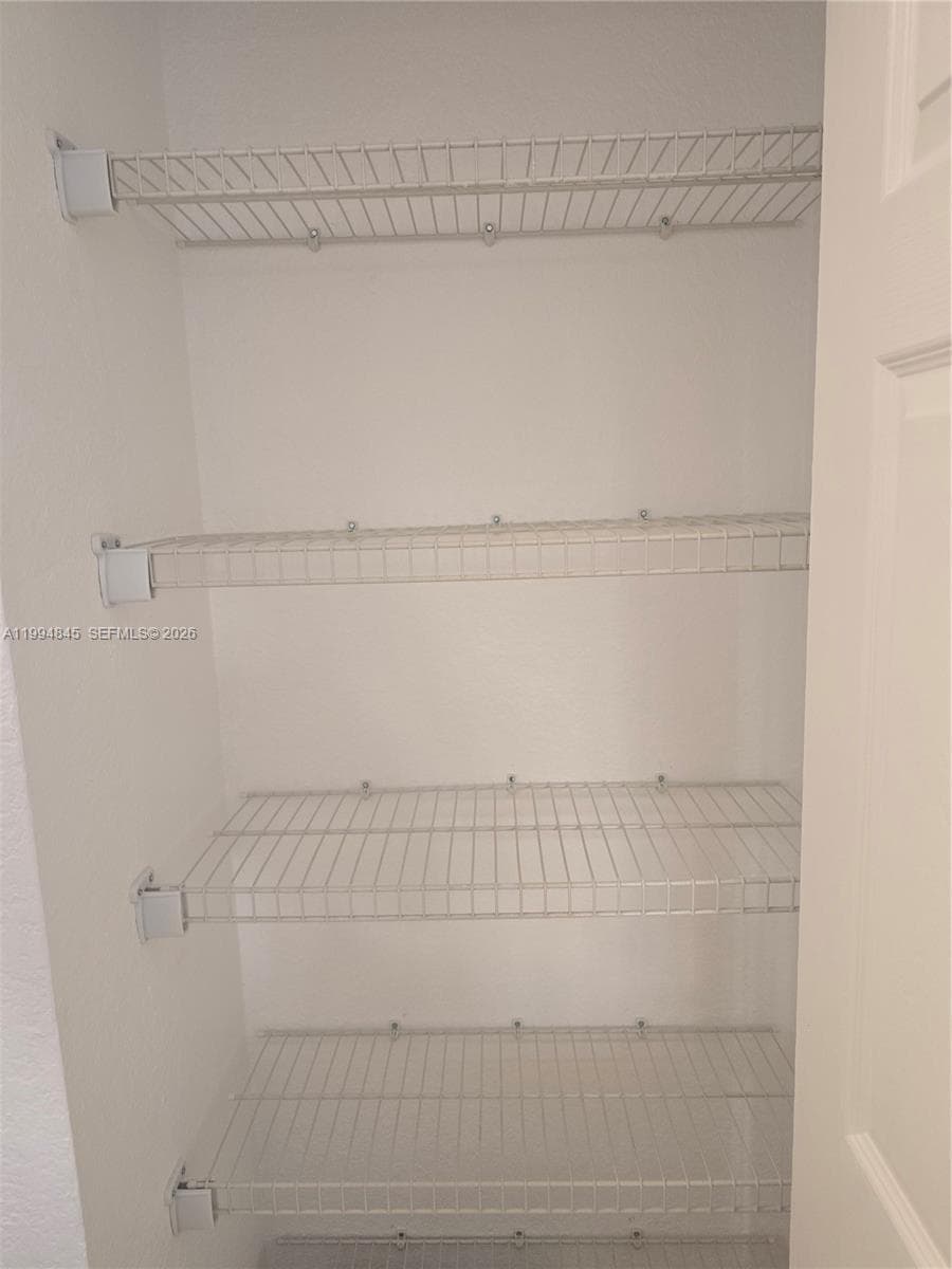 1575 NE 33rd Ave # 9, Homestead FL 33033 — 17
