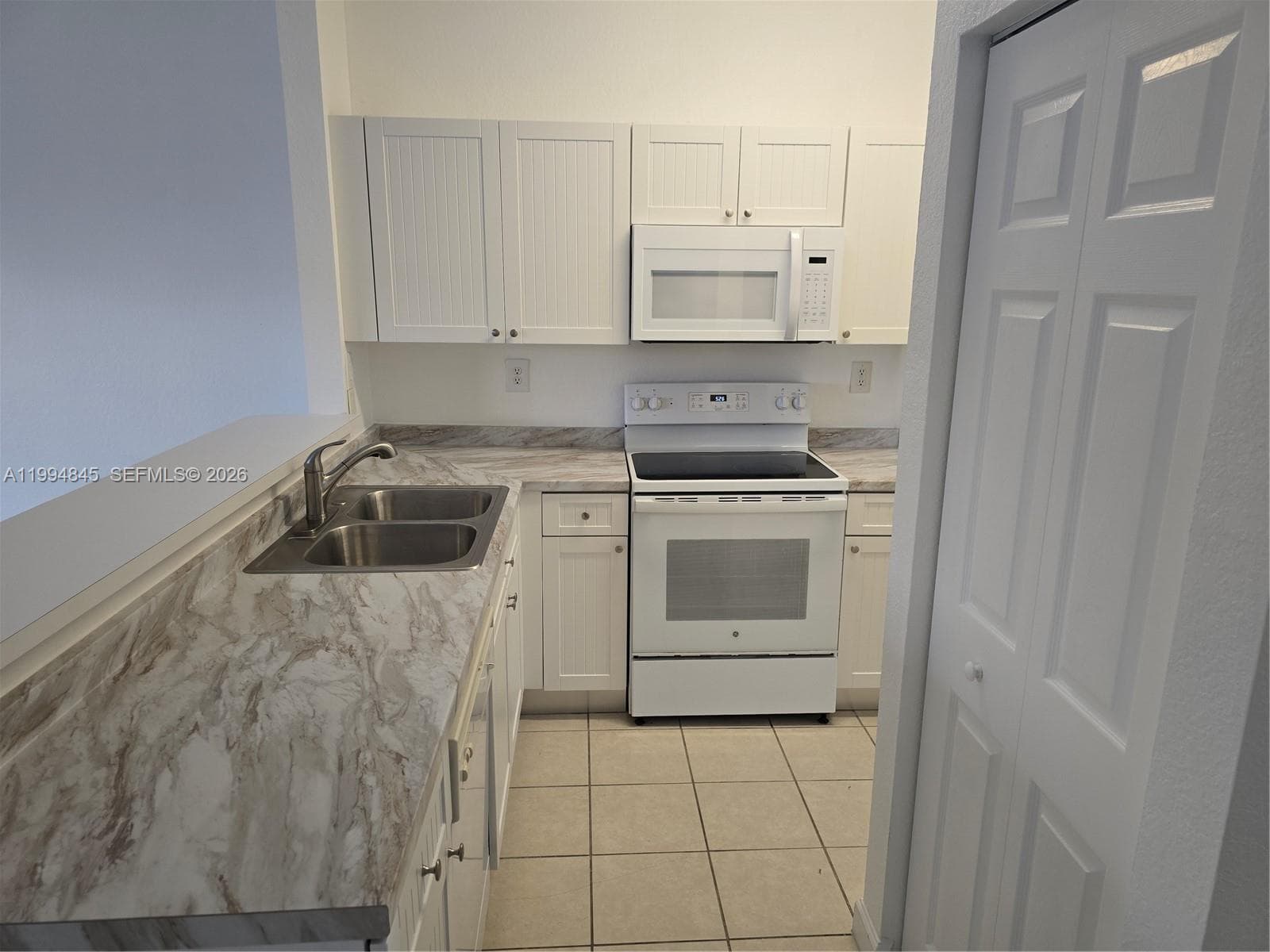 1575 NE 33rd Ave # 9, Homestead FL 33033 — 10