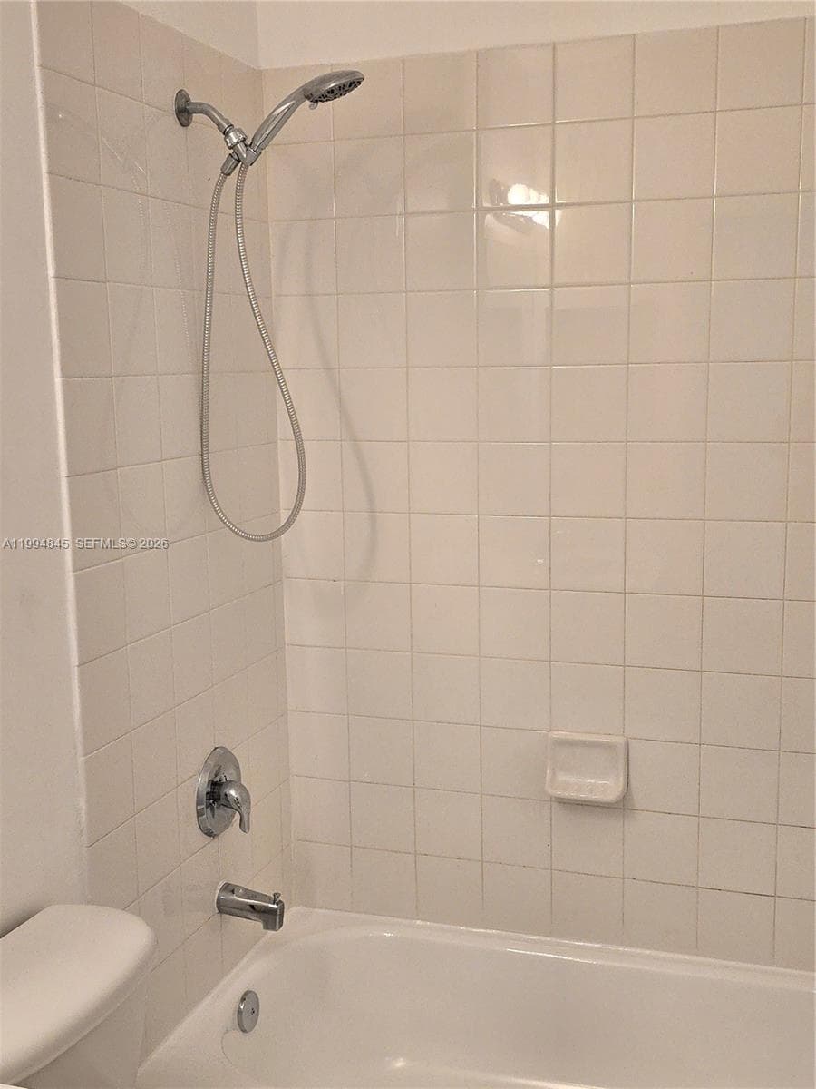 1575 NE 33rd Ave # 9, Homestead FL 33033 — 29