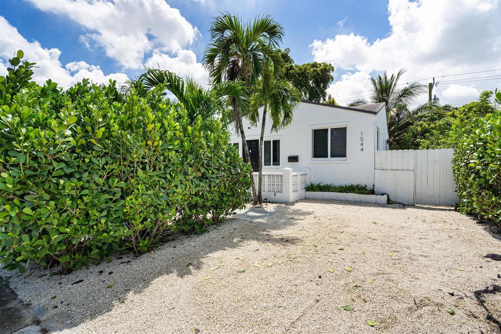 1044 NW 60th Street, Miami FL 33127 — 1