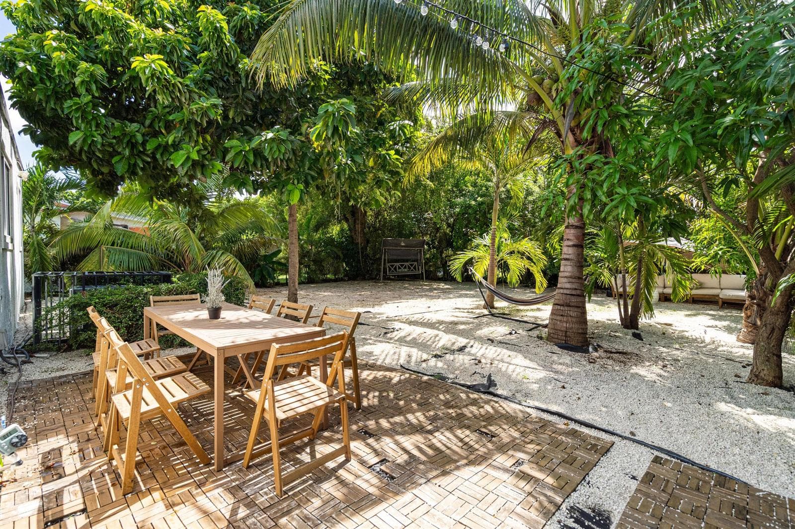 1044 NW 60th Street, Miami FL 33127 — 25