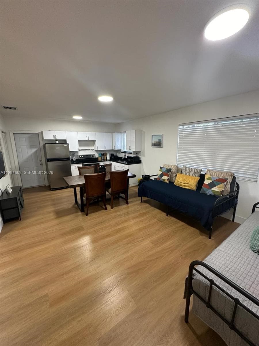 7460 NW 17th Ave, Miami FL 33147 — 5