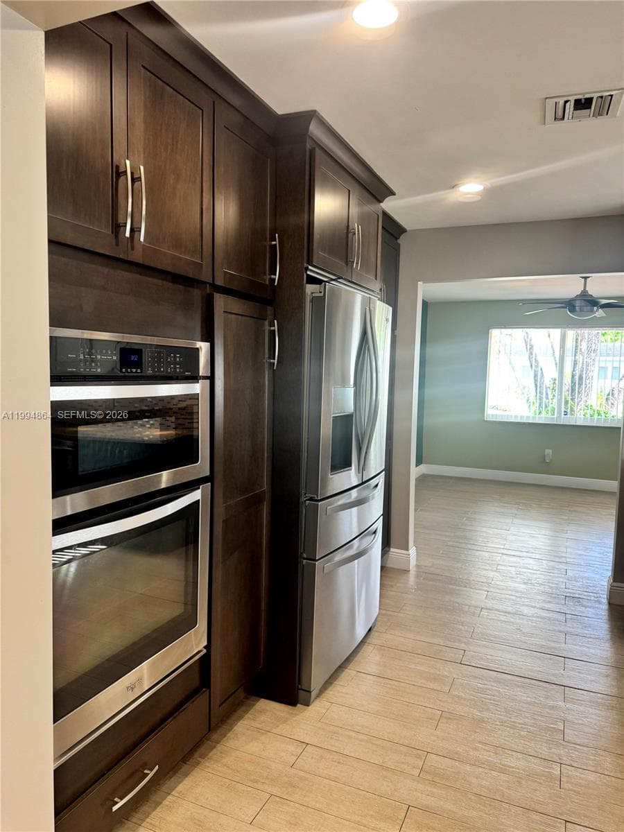10760 SW 63rd St, Miami FL 33173 — 16