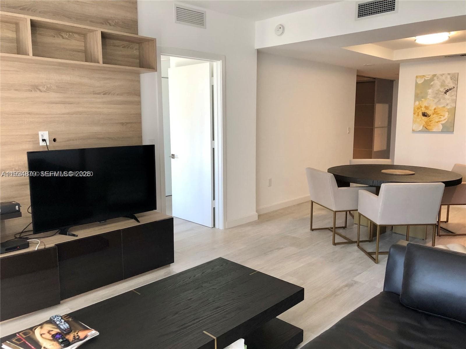 45 SW 9th St # 2004, Miami FL 33130 — 5