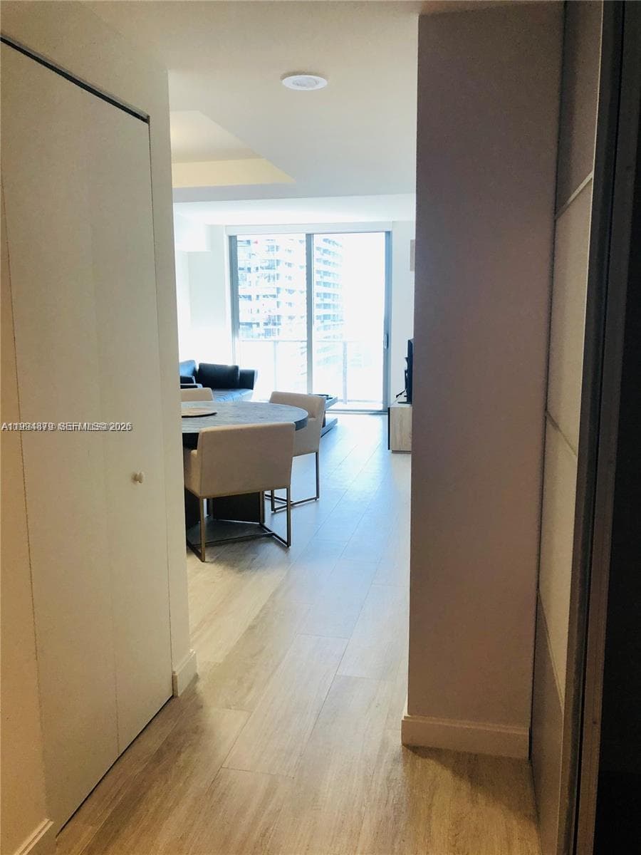 45 SW 9th St # 2004, Miami FL 33130 — 9