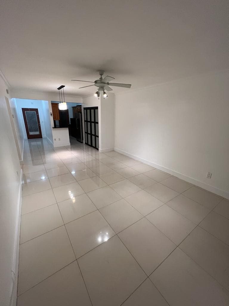 1560 NE 127th Street # 113, North Miami FL 33161 — 3