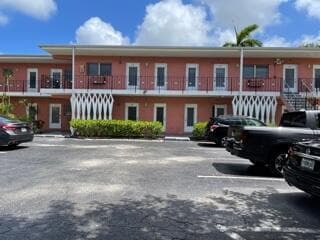 1560 NE 127th Street # 113, North Miami FL 33161 — 1