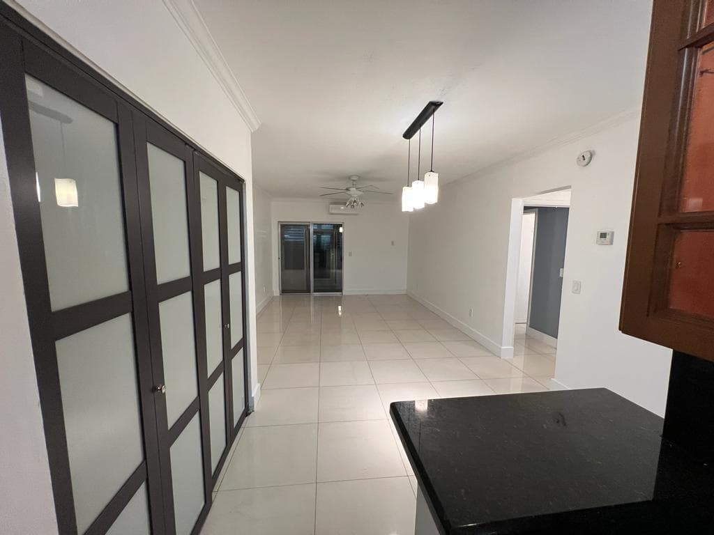 1560 NE 127th Street # 113, North Miami FL 33161 — 4