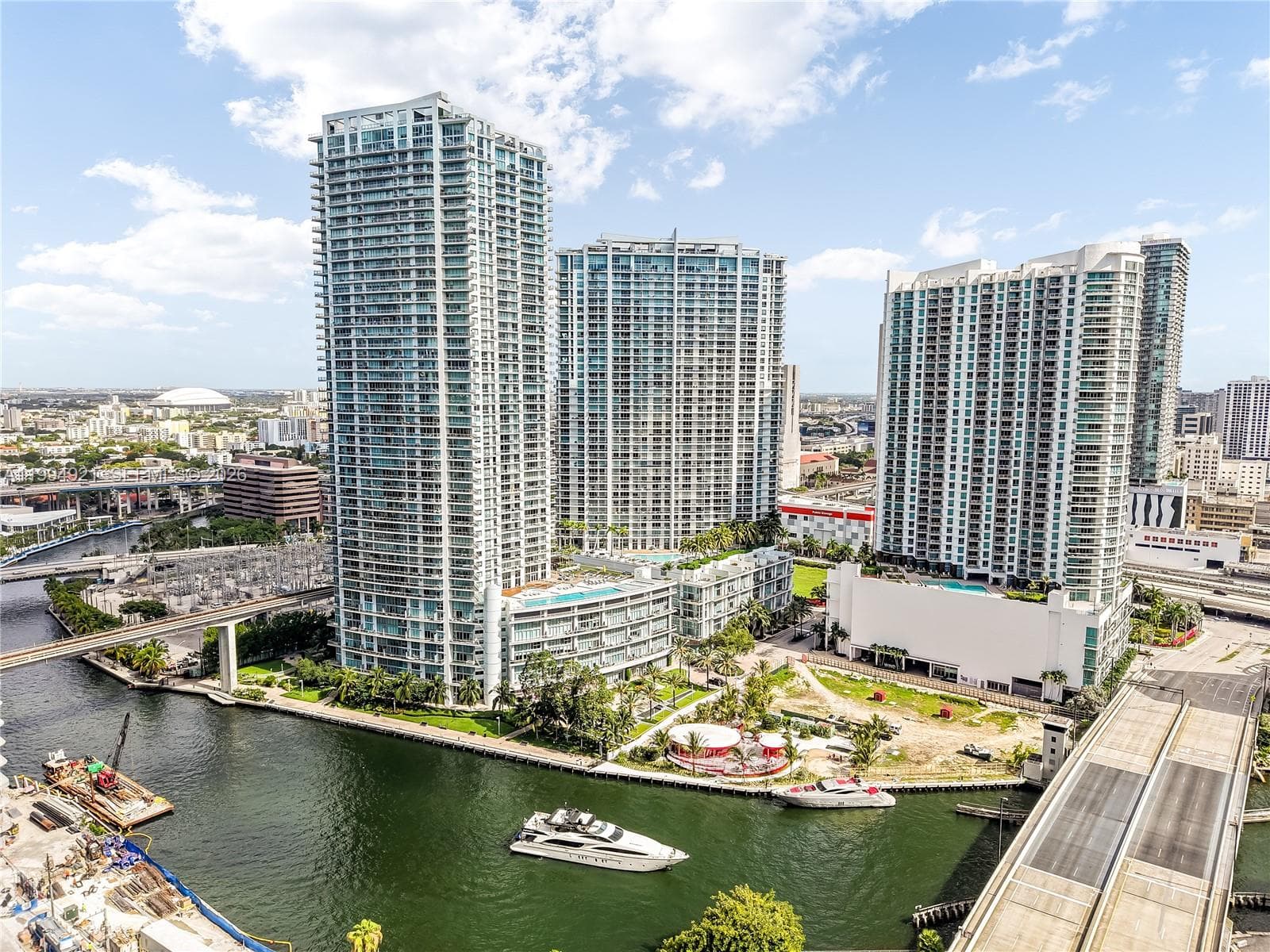 90 SW 3rd St # 3003, Miami FL 33130 — 1