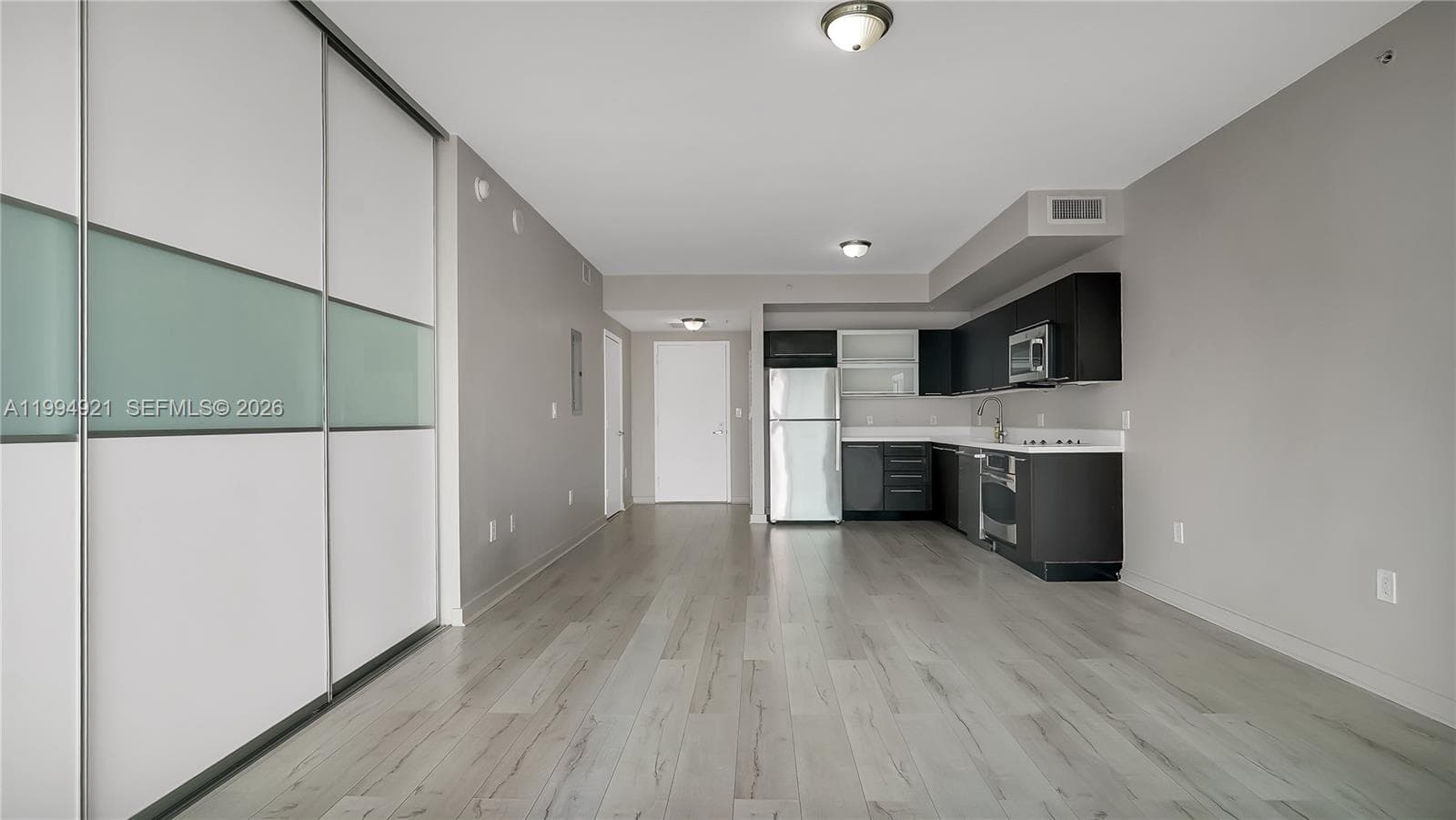 90 SW 3rd St # 3003, Miami FL 33130 — 9