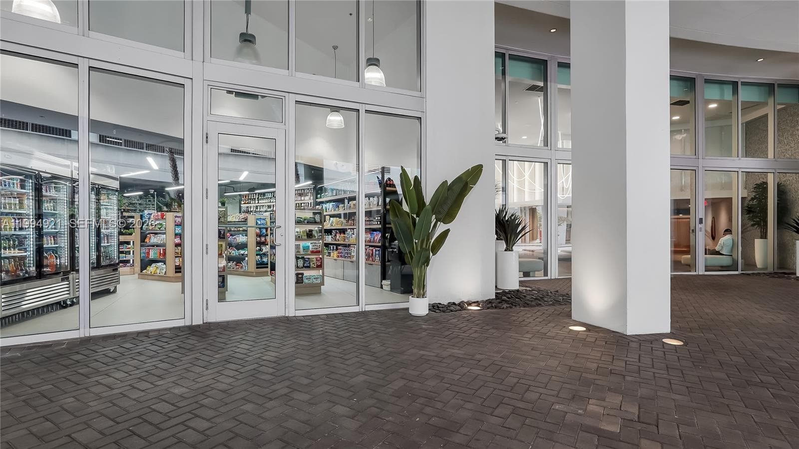 90 SW 3rd St # 3003, Miami FL 33130 — 49