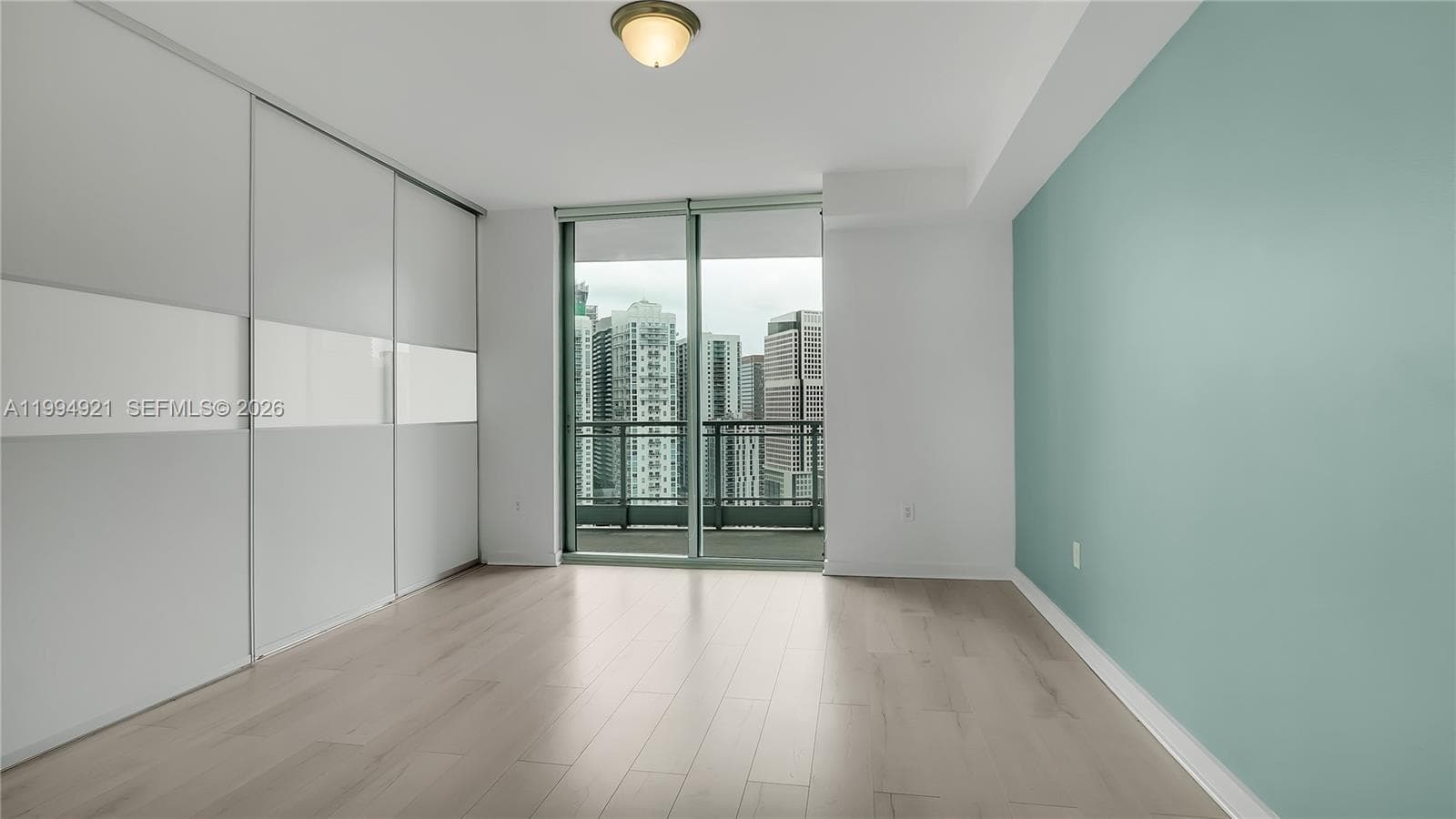 90 SW 3rd St # 3003, Miami FL 33130 — 31