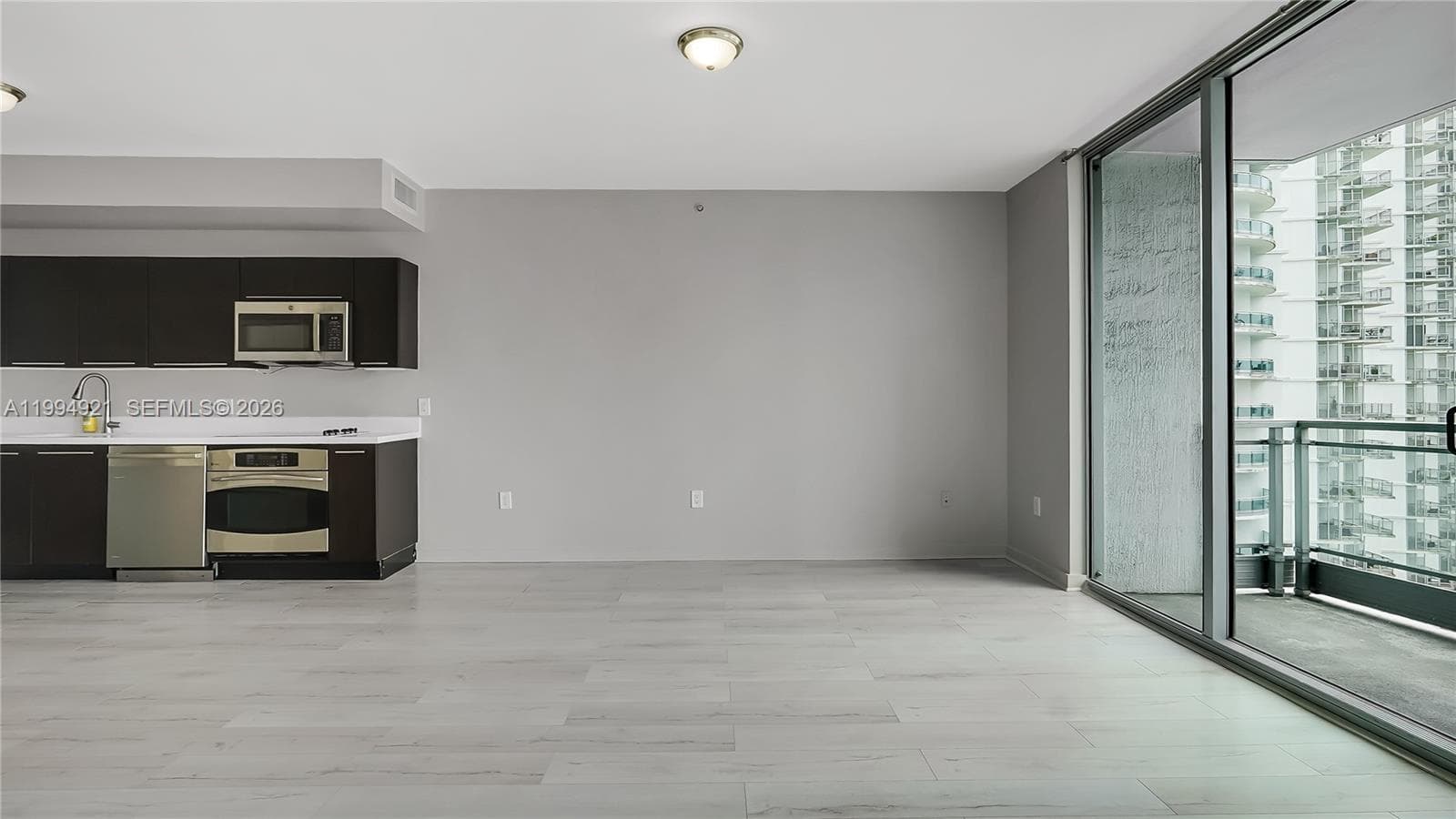 90 SW 3rd St # 3003, Miami FL 33130 — 8