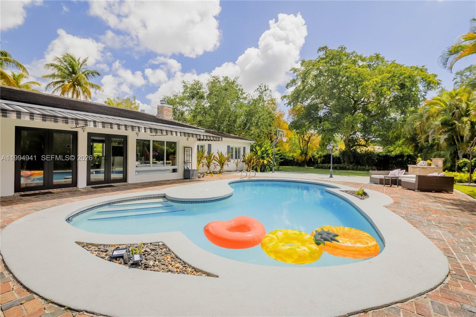 8500 SW 70th St, Miami FL 33143 — 47