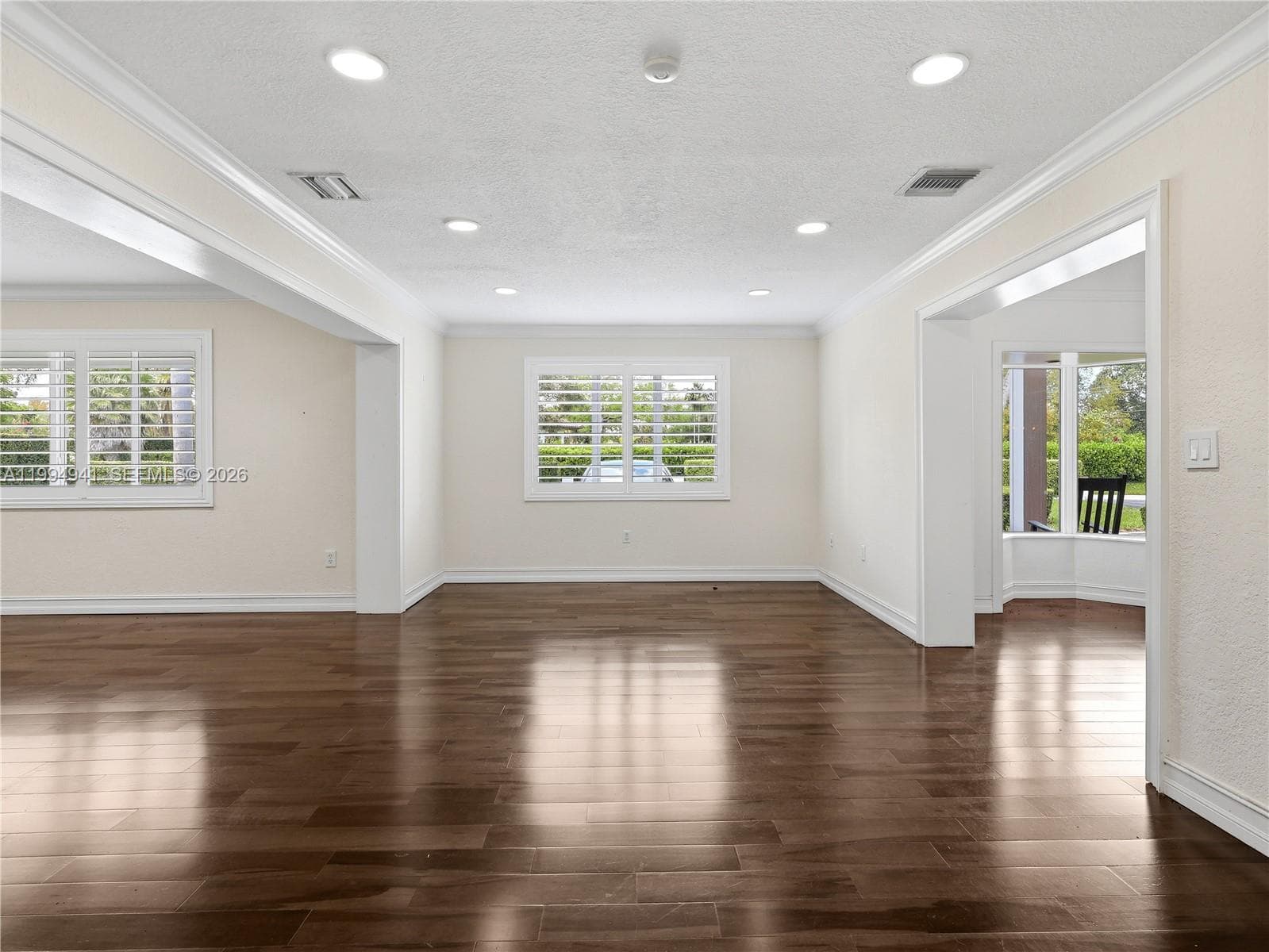 8500 SW 70th St, Miami FL 33143 — 34