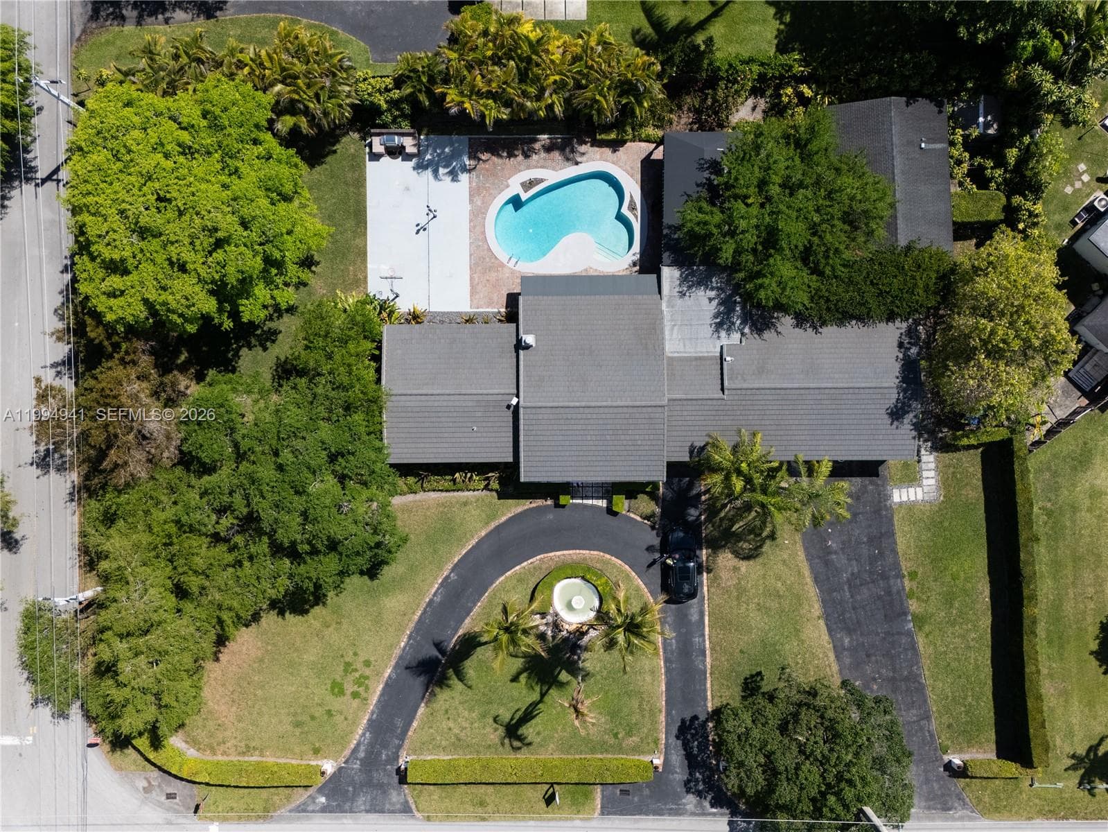 8500 SW 70th St, Miami FL 33143 — 65