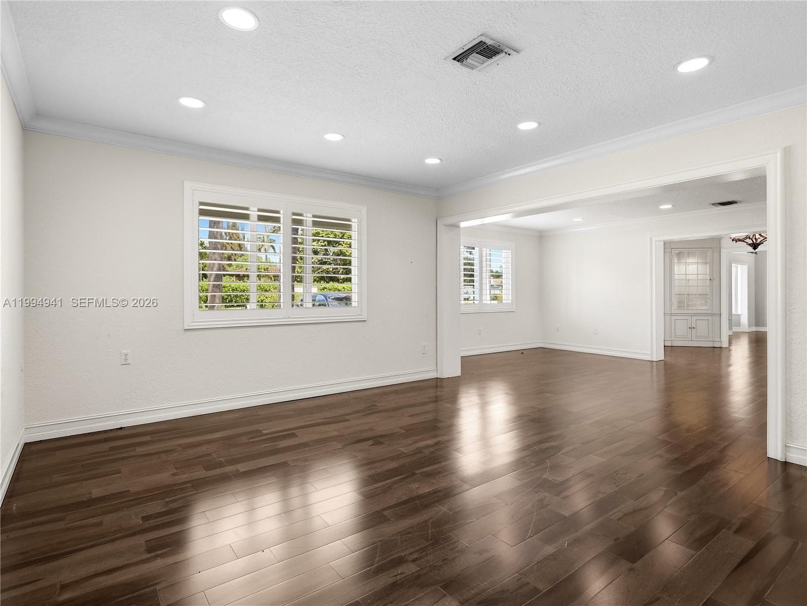 8500 SW 70th St, Miami FL 33143 — 31