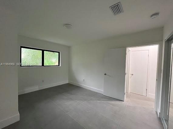 6101 NE Miami Ct # 2, Miami FL 33137 — 9