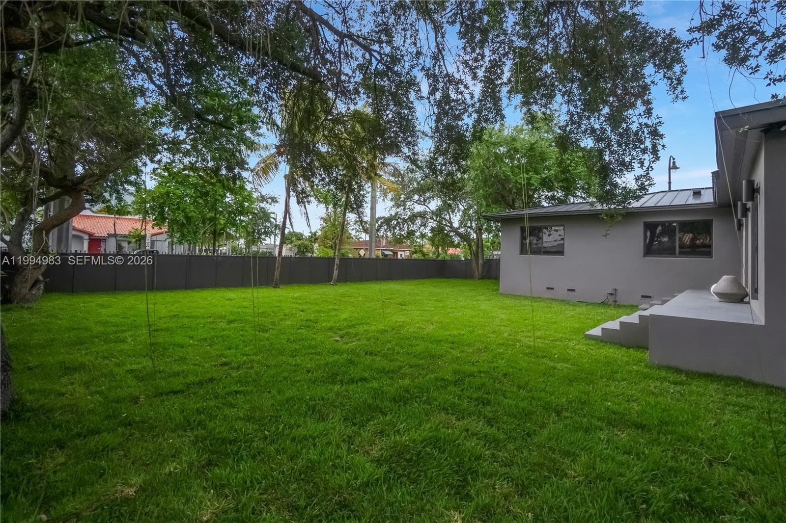 6207 SW 10th St, West Miami FL 33144 — 27