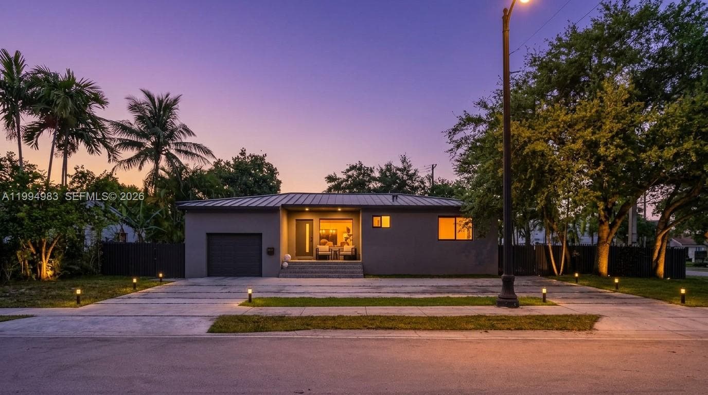 6207 SW 10th St, West Miami FL 33144 — 28