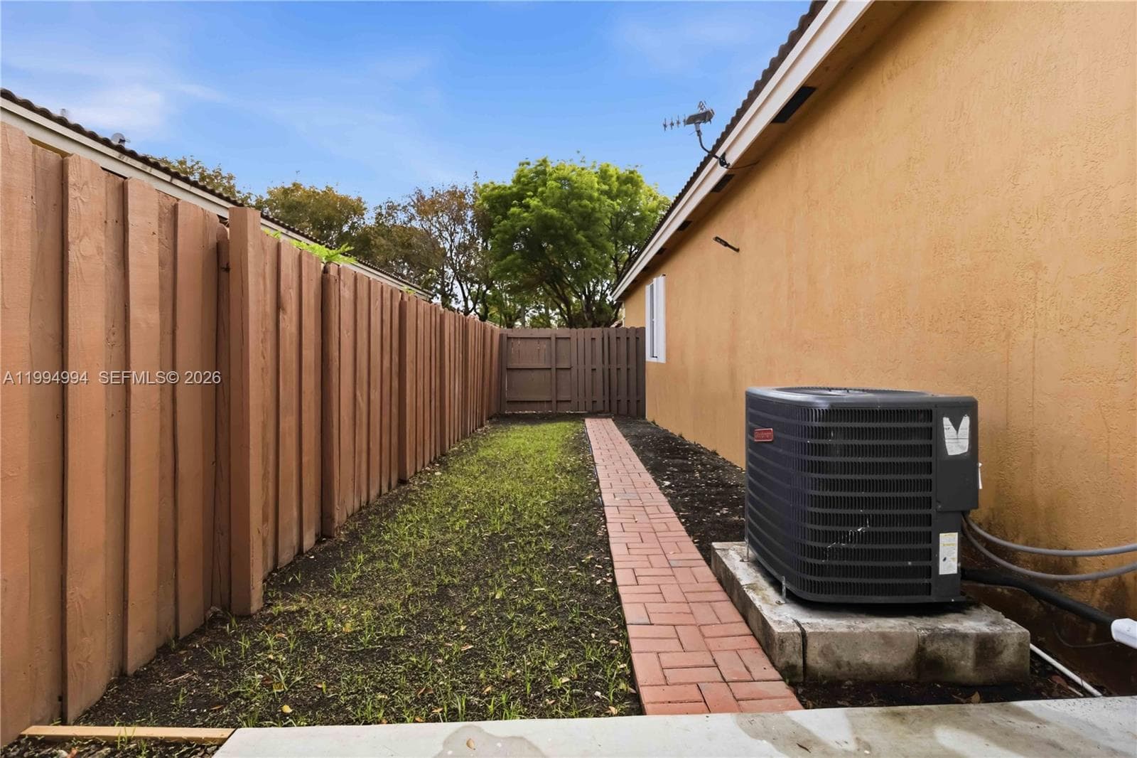 64 SW 15th Ter, Homestead FL 33030 — 23