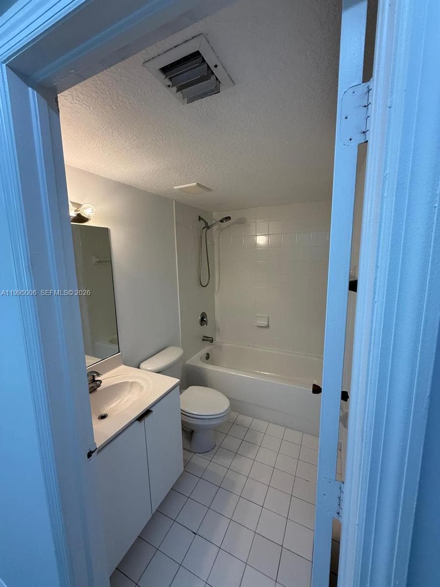 22701 SW 88th Pl # 9, Cutler Bay FL 33190 — 7