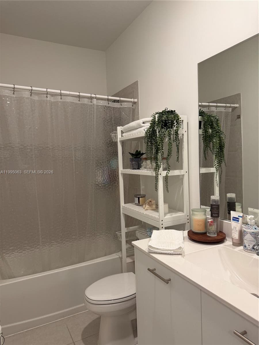 2371 NW 122nd Ter, Miami FL 33167 — 23