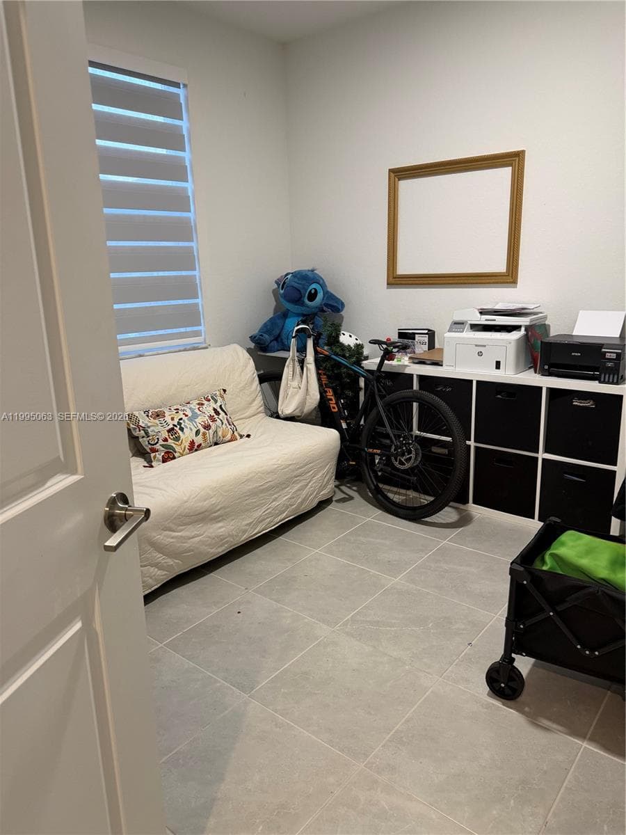 2371 NW 122nd Ter, Miami FL 33167 — 12