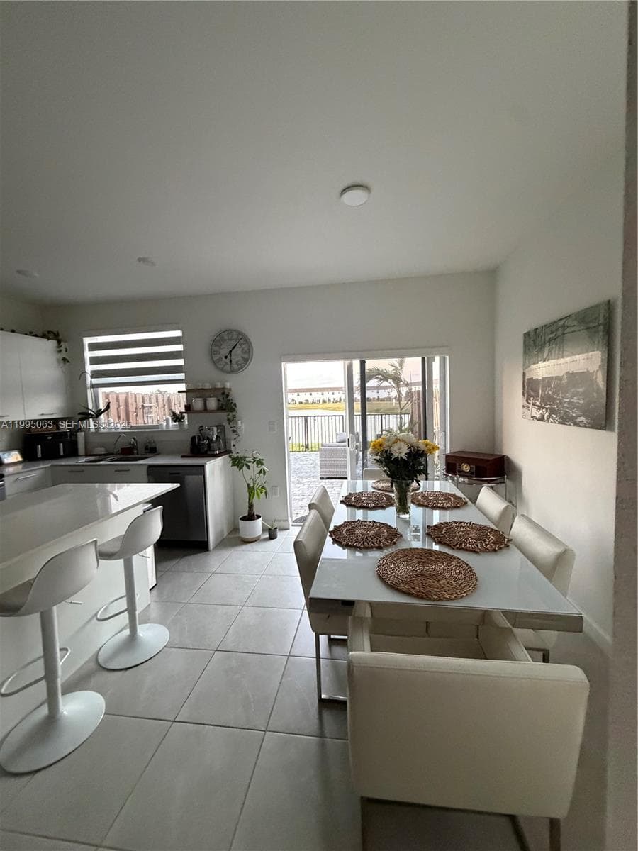 2371 NW 122nd Ter, Miami FL 33167 — 4